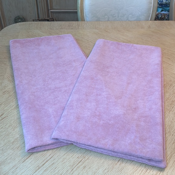 Custom Pillow Coverings (2) - Picture 6 of 6